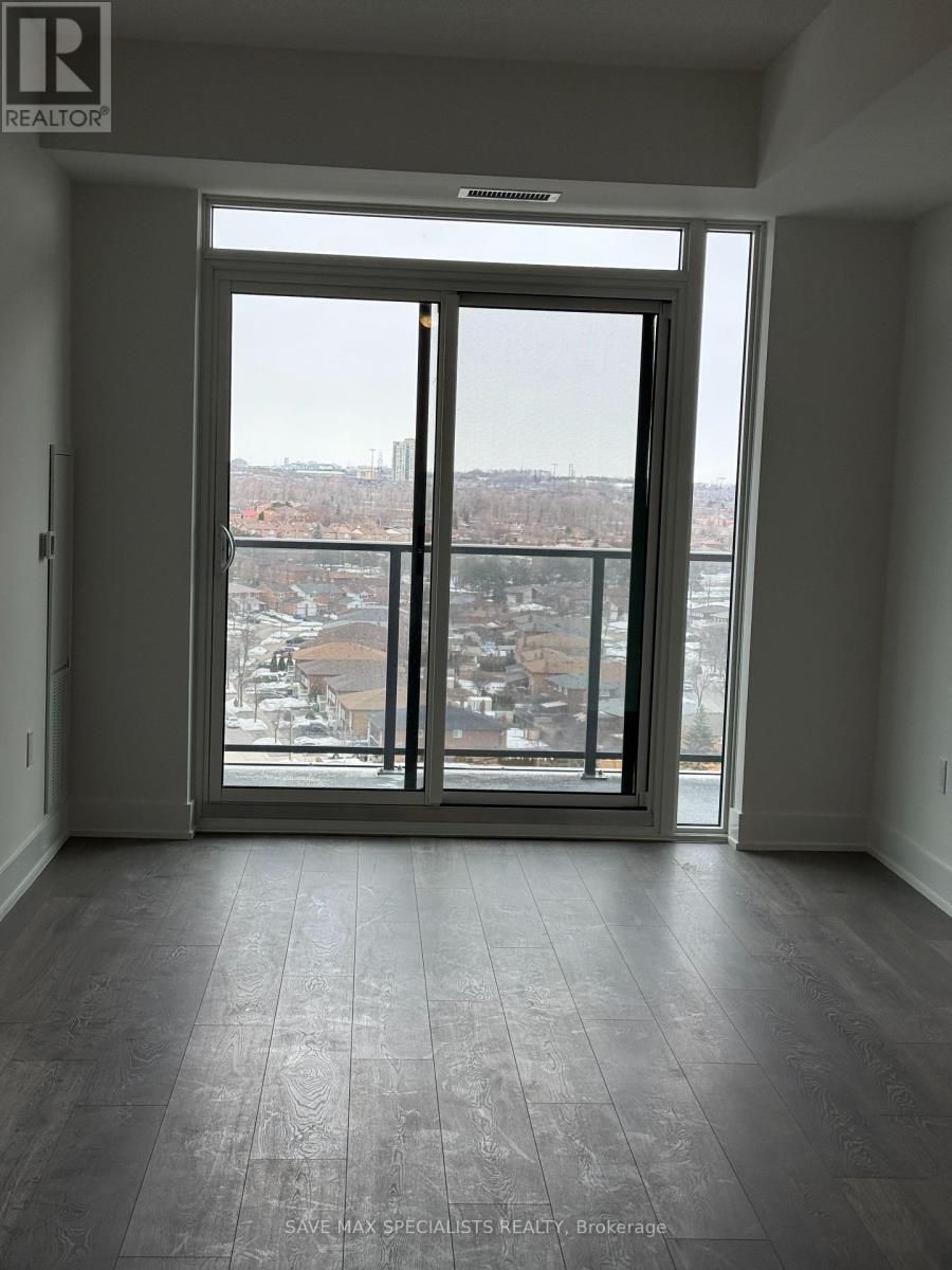 1405 - 204 Burnhamthorpe Road E, Mississauga, Ontario  L5A 0B3 - Photo 6 - W12704126