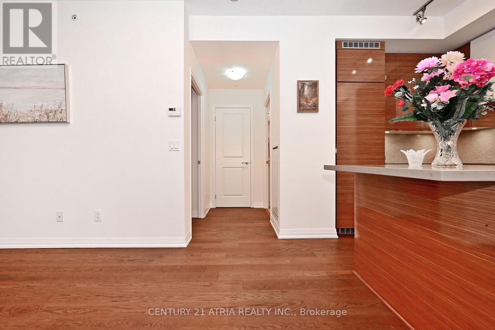 B416 - 60 Annie Craig Drive S, Toronto (Mimico), Ontario  M8V 0C8 - Photo 17 - W12704130