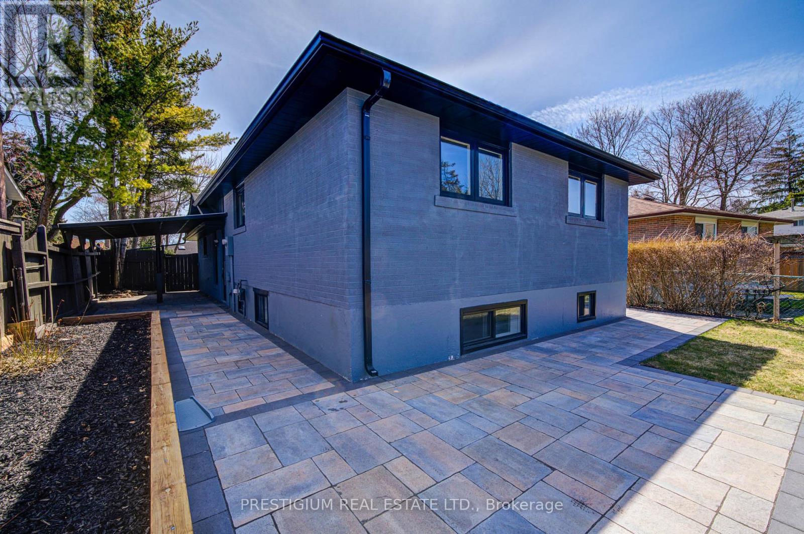 Upper Level - 6 Willis Drive, Brampton, Ontario  L6W 1A9 - Photo 34 - W12704138