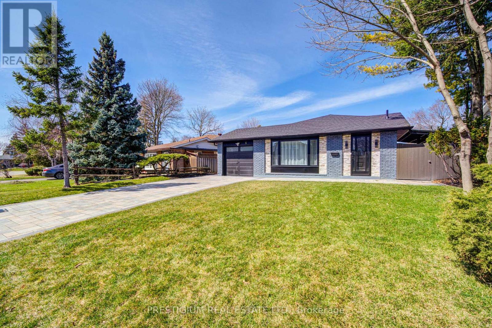 Upper Level - 6 Willis Drive, Brampton, Ontario  L6W 1A9 - Photo 5 - W12704138