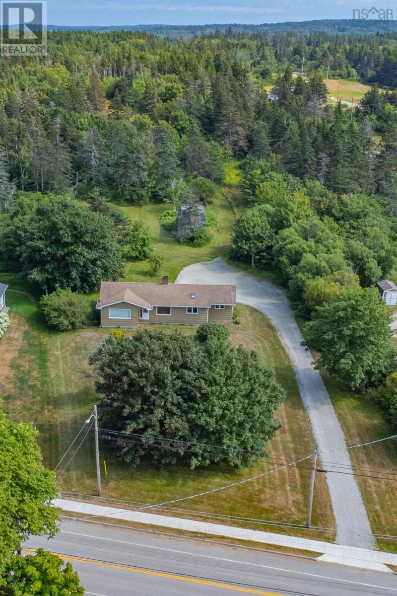 8402 Highway 1, Meteghan, Nova Scotia  B0W 2J0 - Photo 11 - 202528473