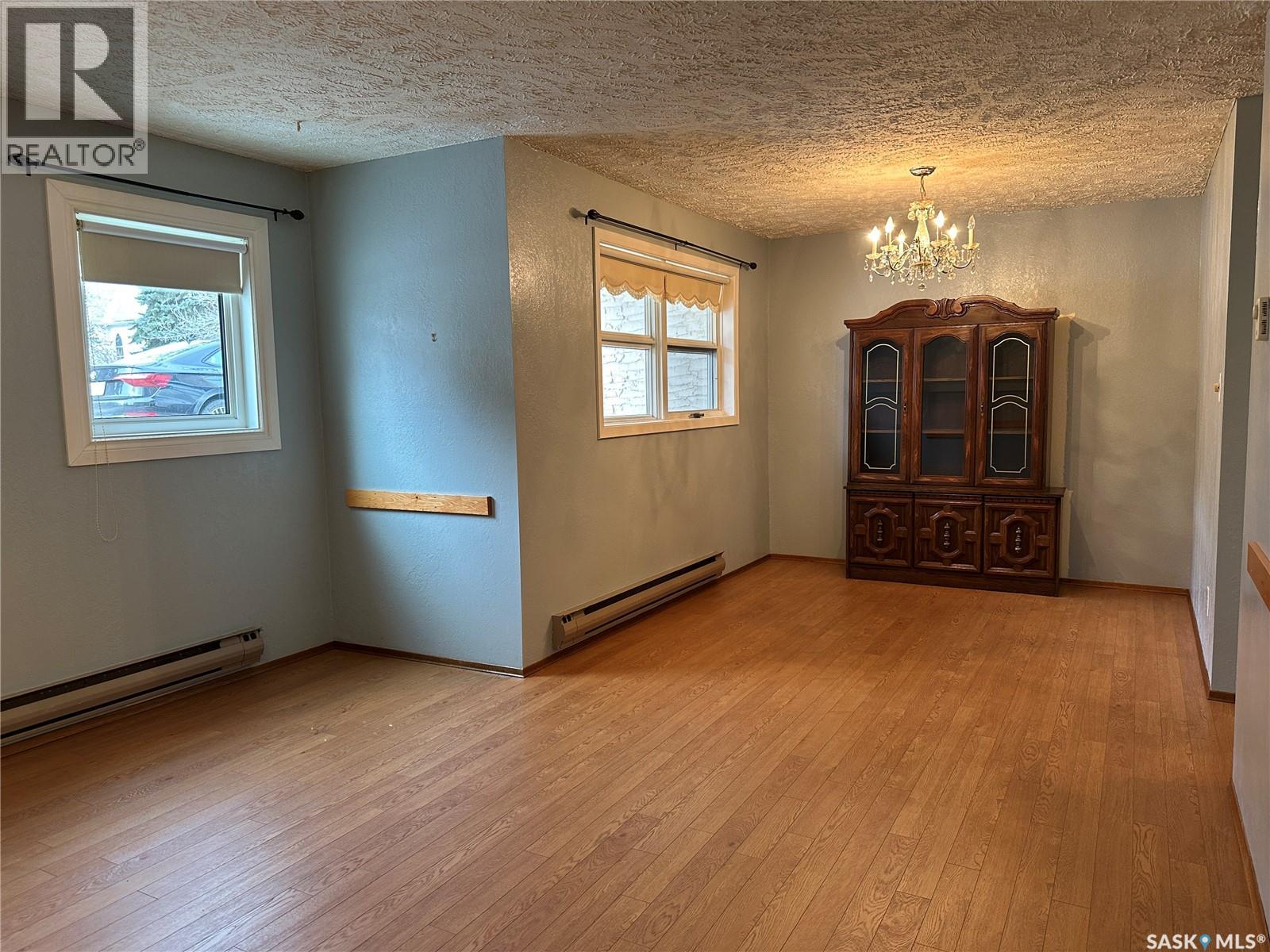 11 228 3rd Street, Weyburn, Saskatchewan  S4H 0W6 - Photo 11 - SK026918