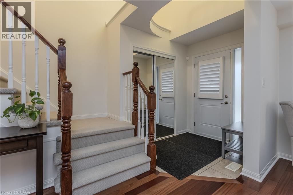 2117 Dunmore Avenue, Burlington, Ontario  L7L 6V8 - Photo 5 - 40798375