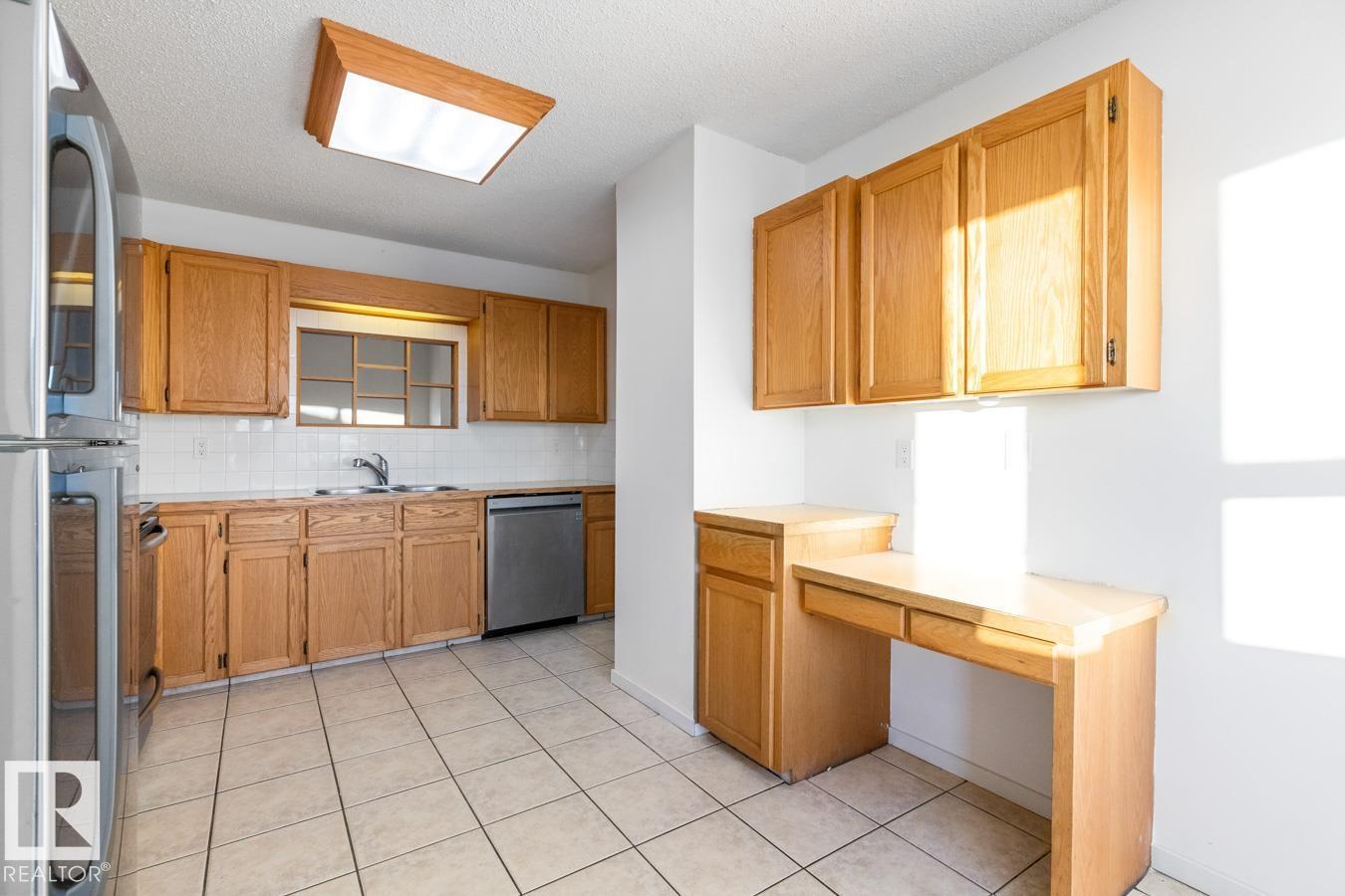 12411 53 St Nw, Edmonton, Alberta  T5W 3K4 - Photo 10 - E4470287