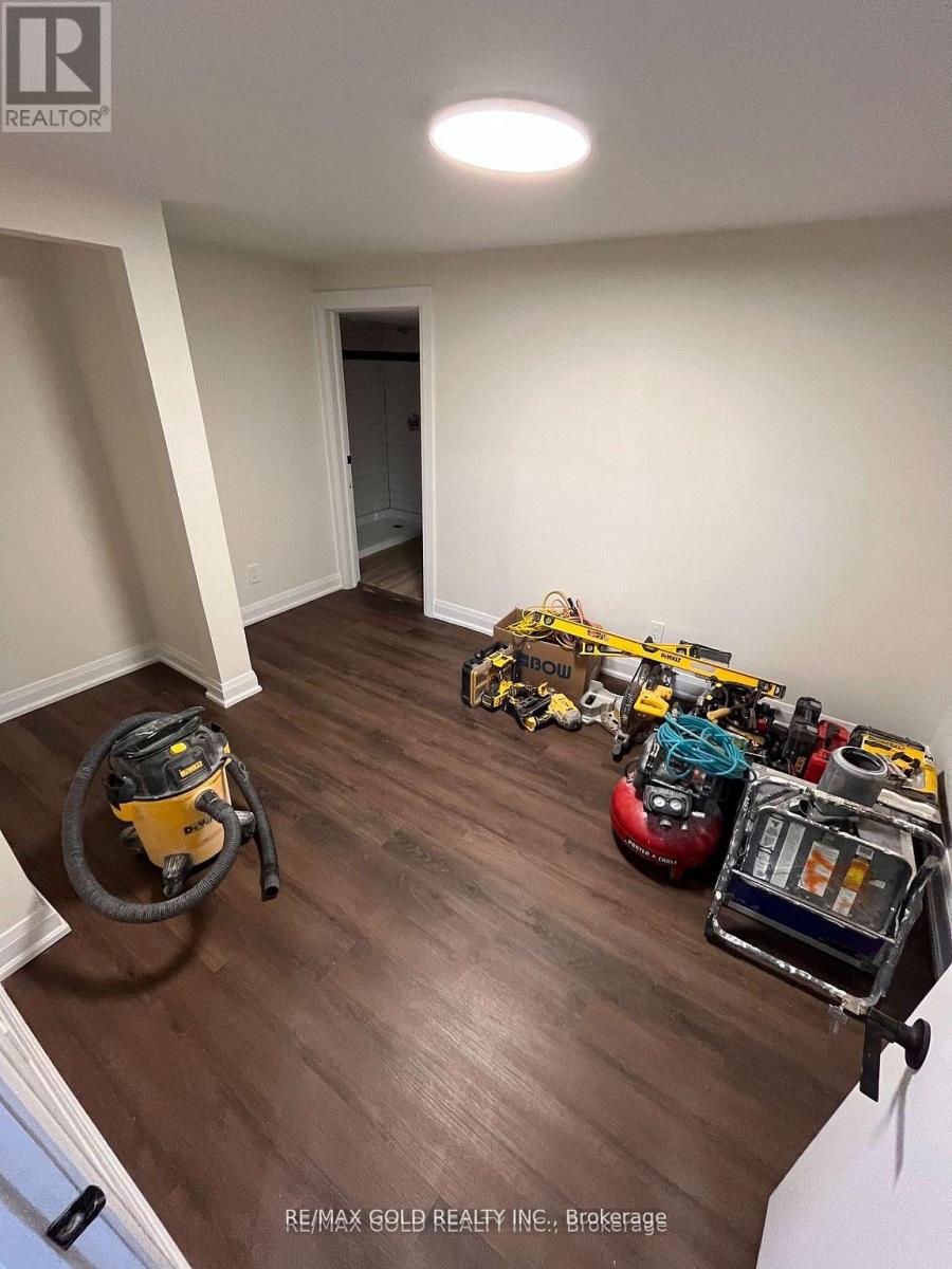 1575 Ouellette Avenue N, Windsor, Ontario  N8X 1K5 - Photo 11 - X12704080