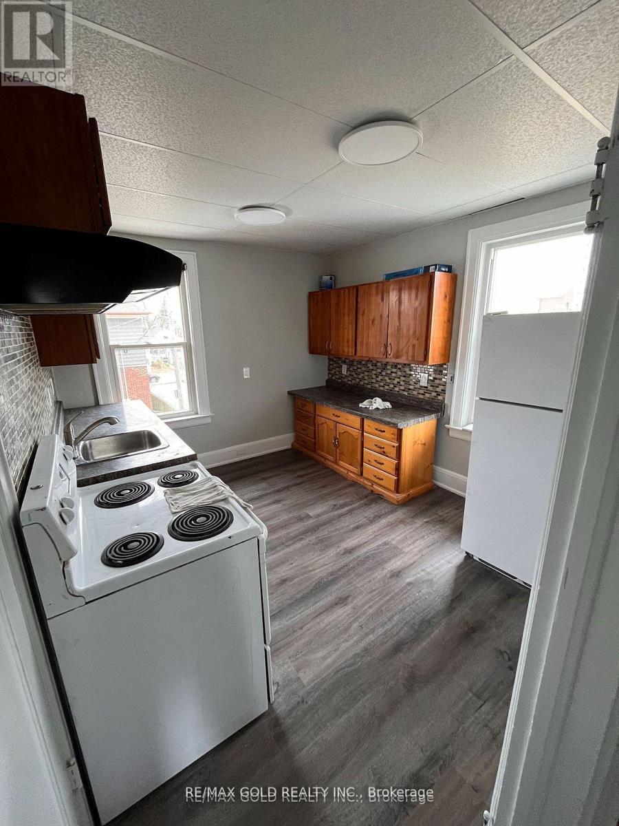 1575 Ouellette Avenue N, Windsor, Ontario  N8X 1K5 - Photo 20 - X12704080