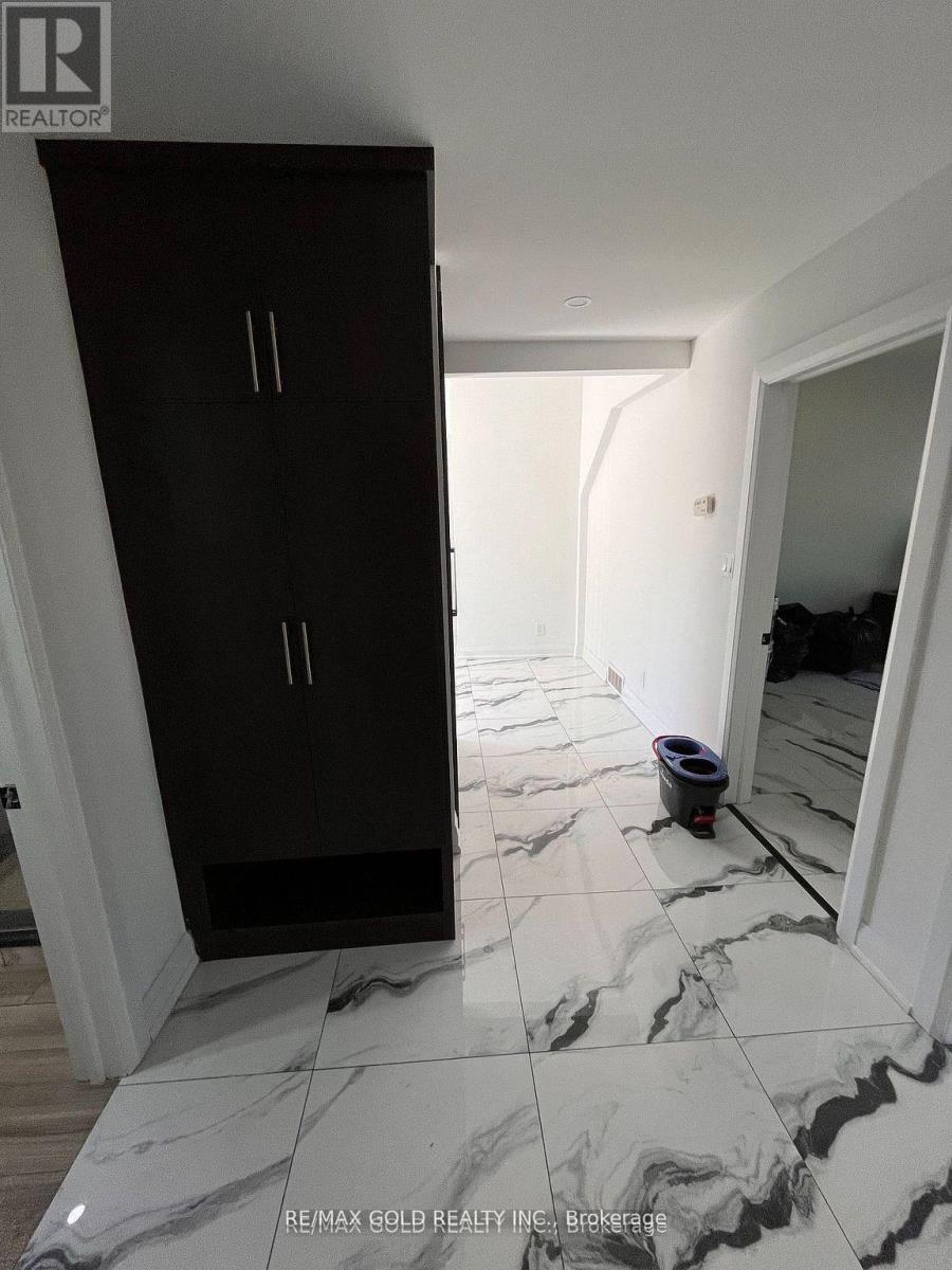 1575 Ouellette Avenue N, Windsor, Ontario  N8X 1K5 - Photo 30 - X12704080