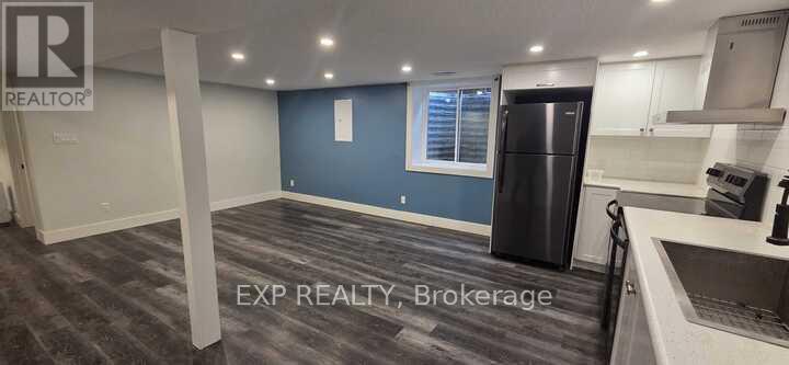 B - 96 Geneva Crescent, Kitchener, Ontario  N2E 1M9 - Photo 5 - X12704156