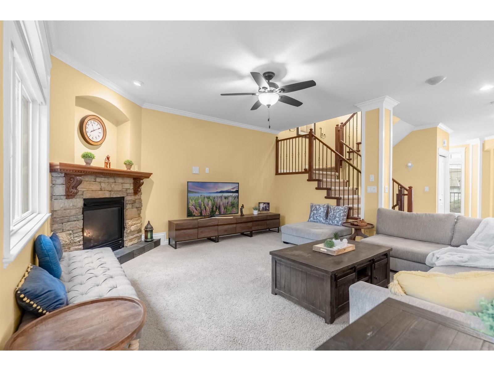 20 33925 Araki Court, Mission, British Columbia  V3V 7R4 - Photo 3 - R3079805