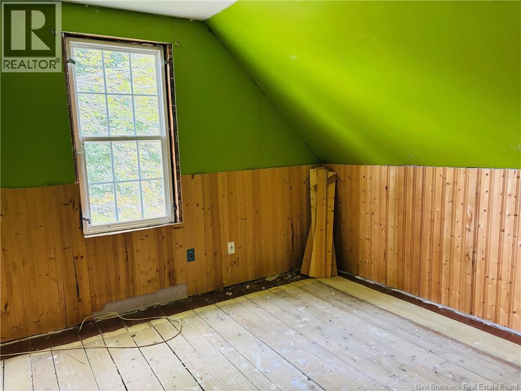 22 Beech Street, Mcadam, New Brunswick  E6J 1V8 - Photo 11 - NB131783