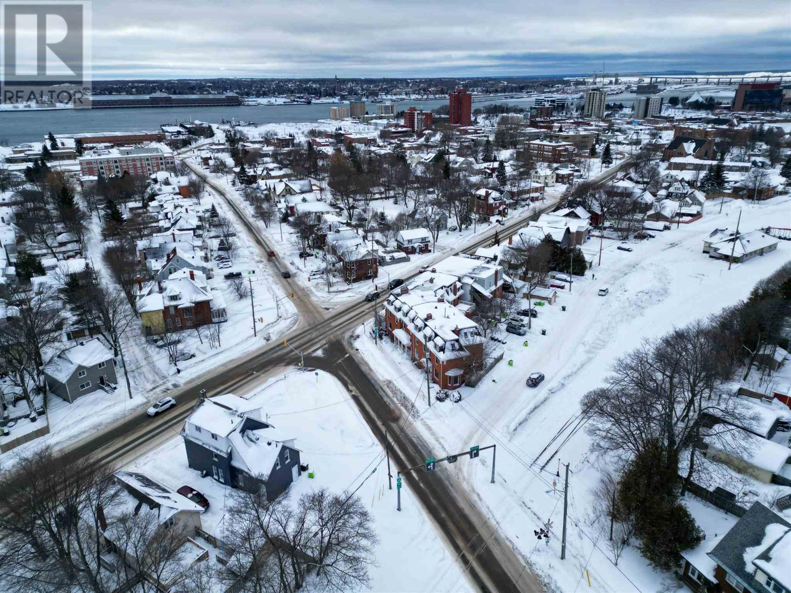 191 Pim St, Sault Ste. Marie, Ontario  P6A 3H1 - Photo 3 - SM260116