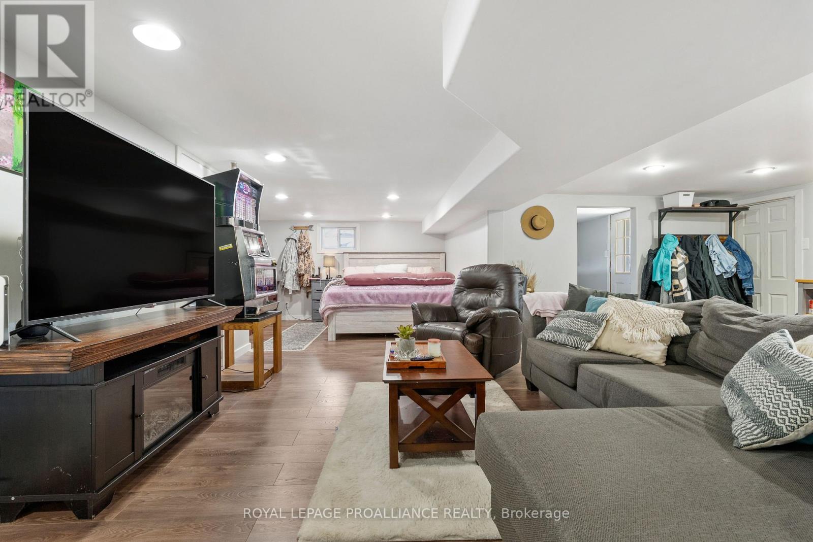 16395 Highway 2 Highway, Quinte West, Ontario  K8V 5P7 - Photo 22 - X12704248