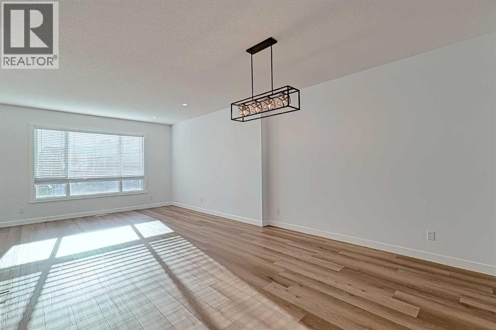 365 Sage Hill Rise Nw, Calgary, Alberta  T3R 2E7 - Photo 15 - A2277831