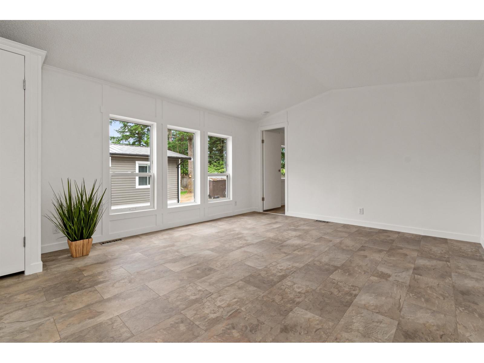 34 65367 Kawkawa Lake Road, Hope, Hope, British Columbia  V0X 1L1 - Photo 13 - R3080247