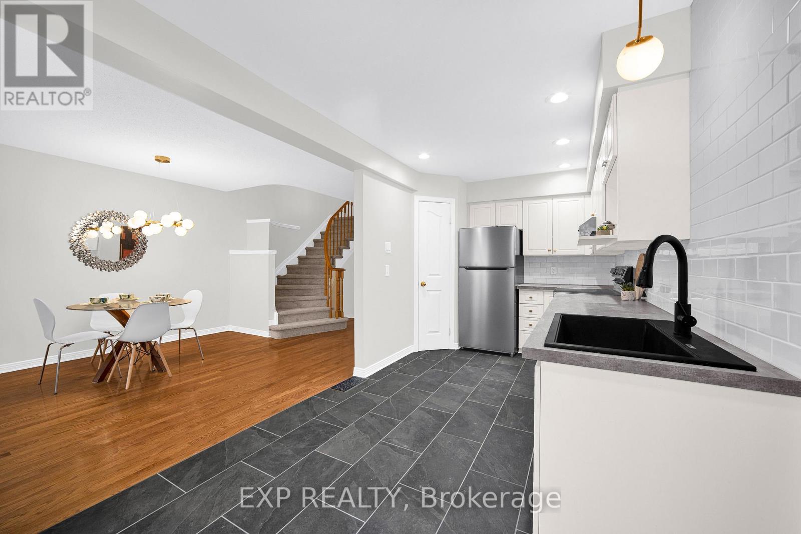 30 Drysdale Street, Ottawa, Ontario  K2K 3L3 - Photo 8 - X12704180