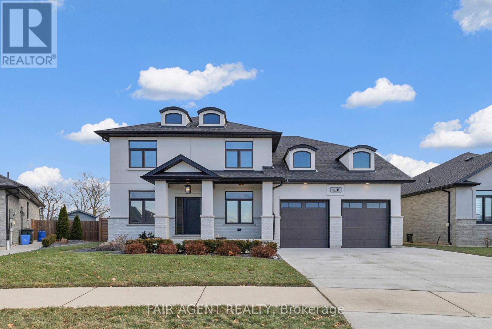 418 Pearson Street, Amherstburg, Ontario  N9V 0G4 - Photo 1 - X12704196