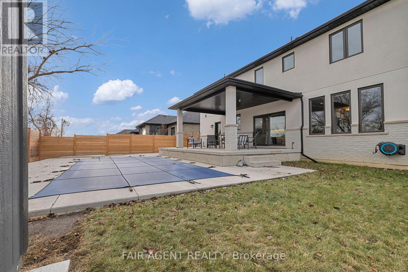 418 Pearson Street, Amherstburg, Ontario  N9V 0G4 - Photo 47 - X12704196