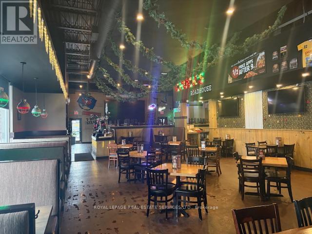 5892 Main Street, Whitchurch-Stouffville, Ontario  L4A 2S7 - Photo 9 - N12686074