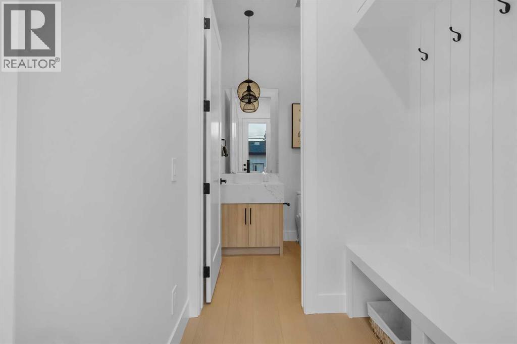 646 25 Avenue Nw, Calgary, Alberta  T2M 2A9 - Photo 24 - A2279842