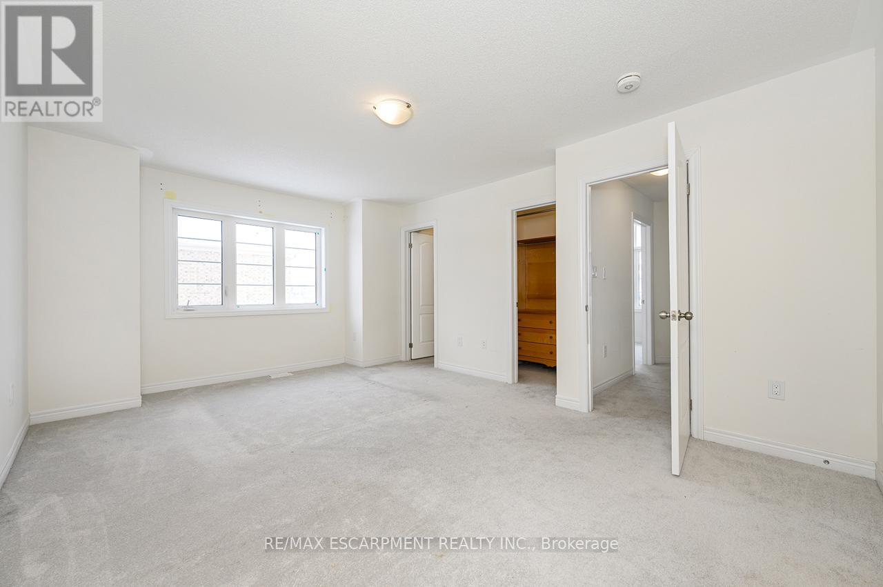 3923 Koenig Road, Burlington, Ontario  L7M 0Z8 - Photo 15 - W12696248