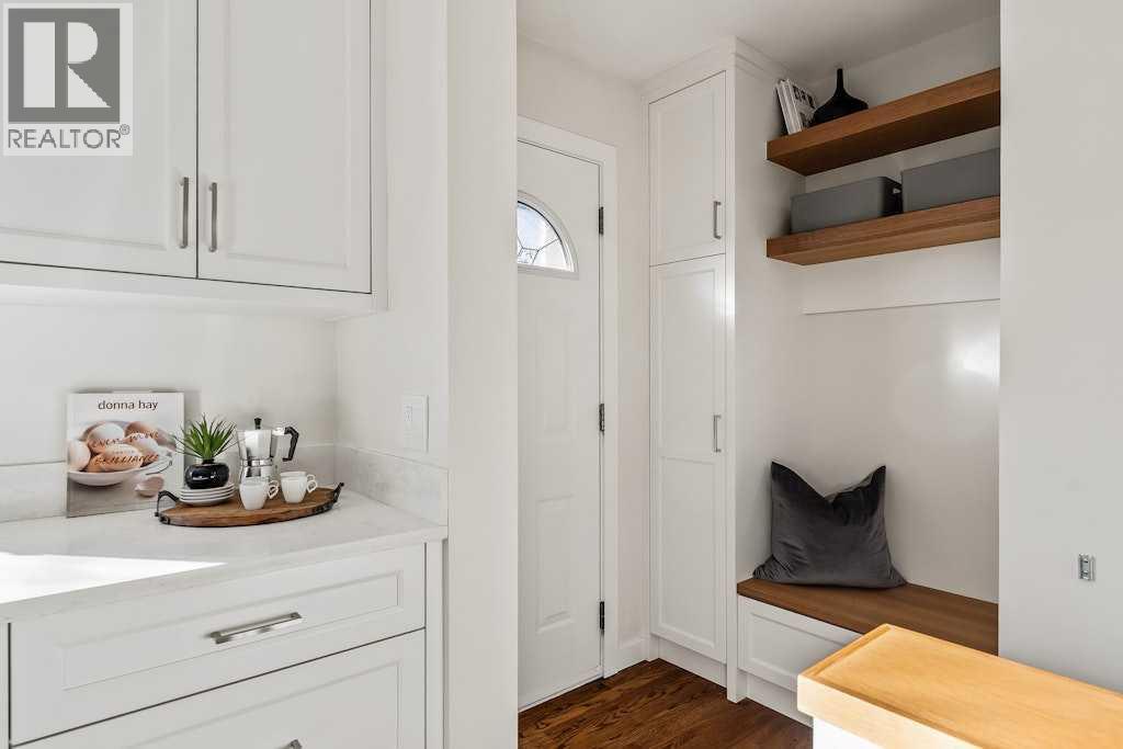 1571 Windsor Street Nw, Calgary, Alberta  T2N 3X5 - Photo 13 - A2278576