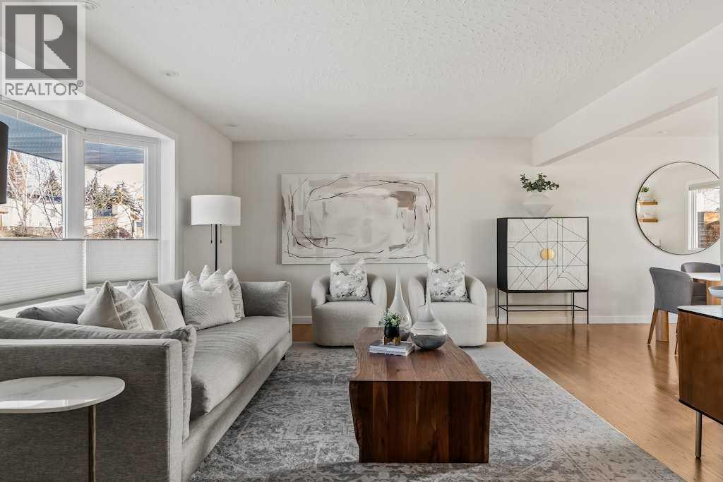 1571 Windsor Street Nw, Calgary, Alberta  T2N 3X5 - Photo 3 - A2278576