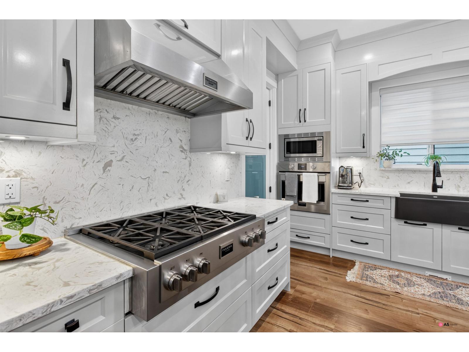 14902 35a Avenue, Surrey, British Columbia  V3Z 0N1 - Photo 17 - R3079675