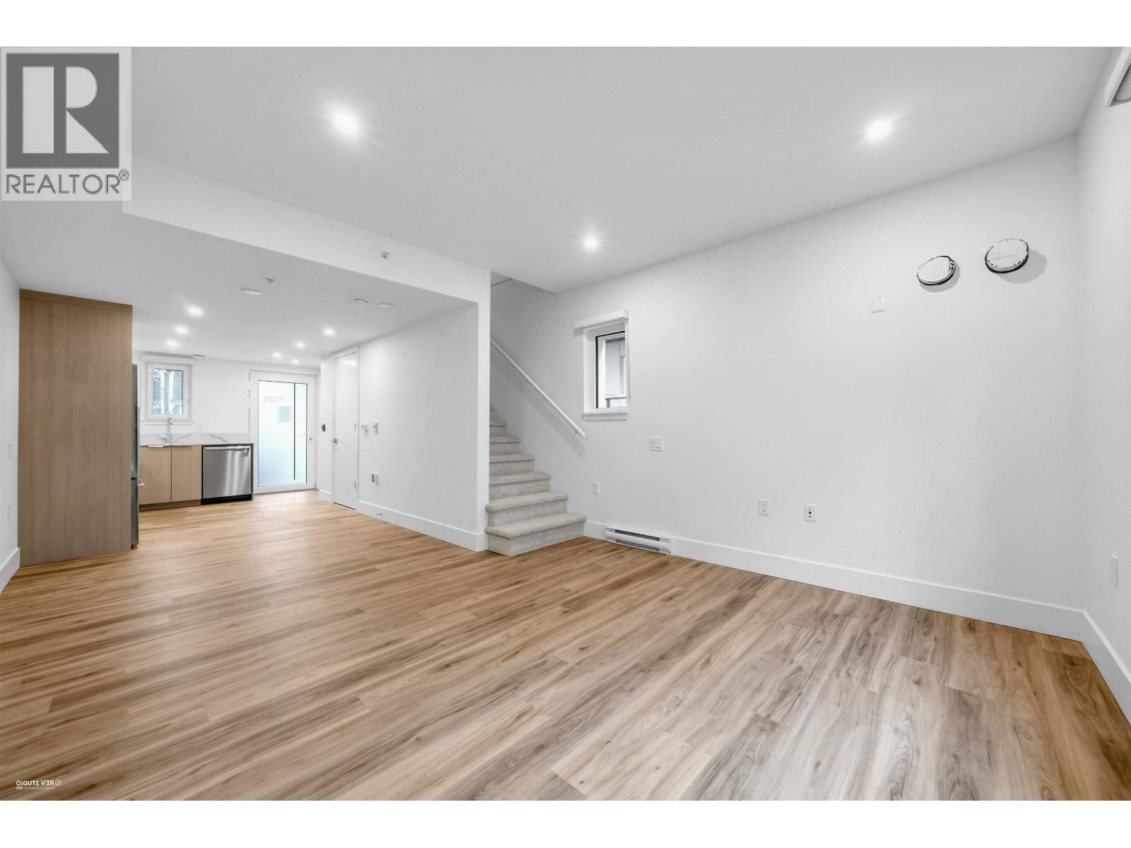 202 2075 E 1st Avenue, Vancouver, British Columbia  V5N 1B6 - Photo 9 - R3080262