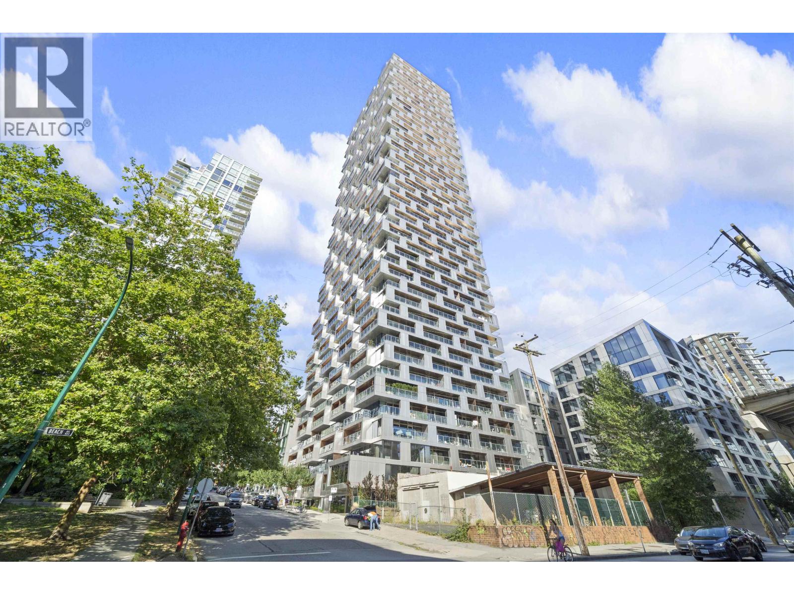 1907 1480 HOWE STREET, Vancouver, British Columbia