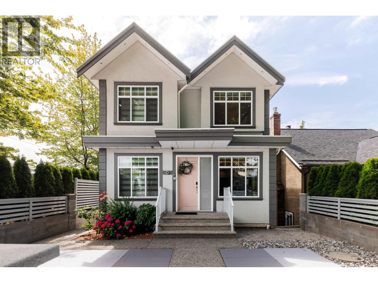 2388 E 2ND AVENUE, Vancouver, British Columbia