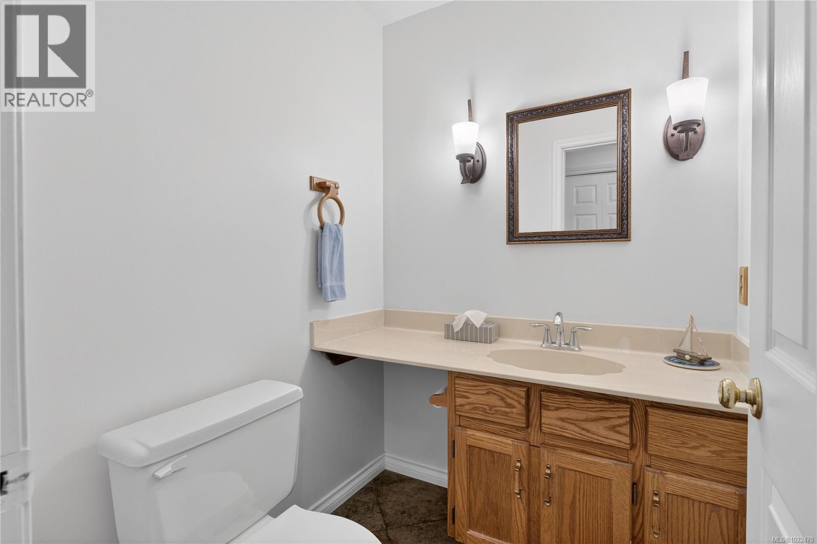 1 4630 Lochside Dr, Saanich, British Columbia  V8Y 2T1 - Photo 16 - 1022478