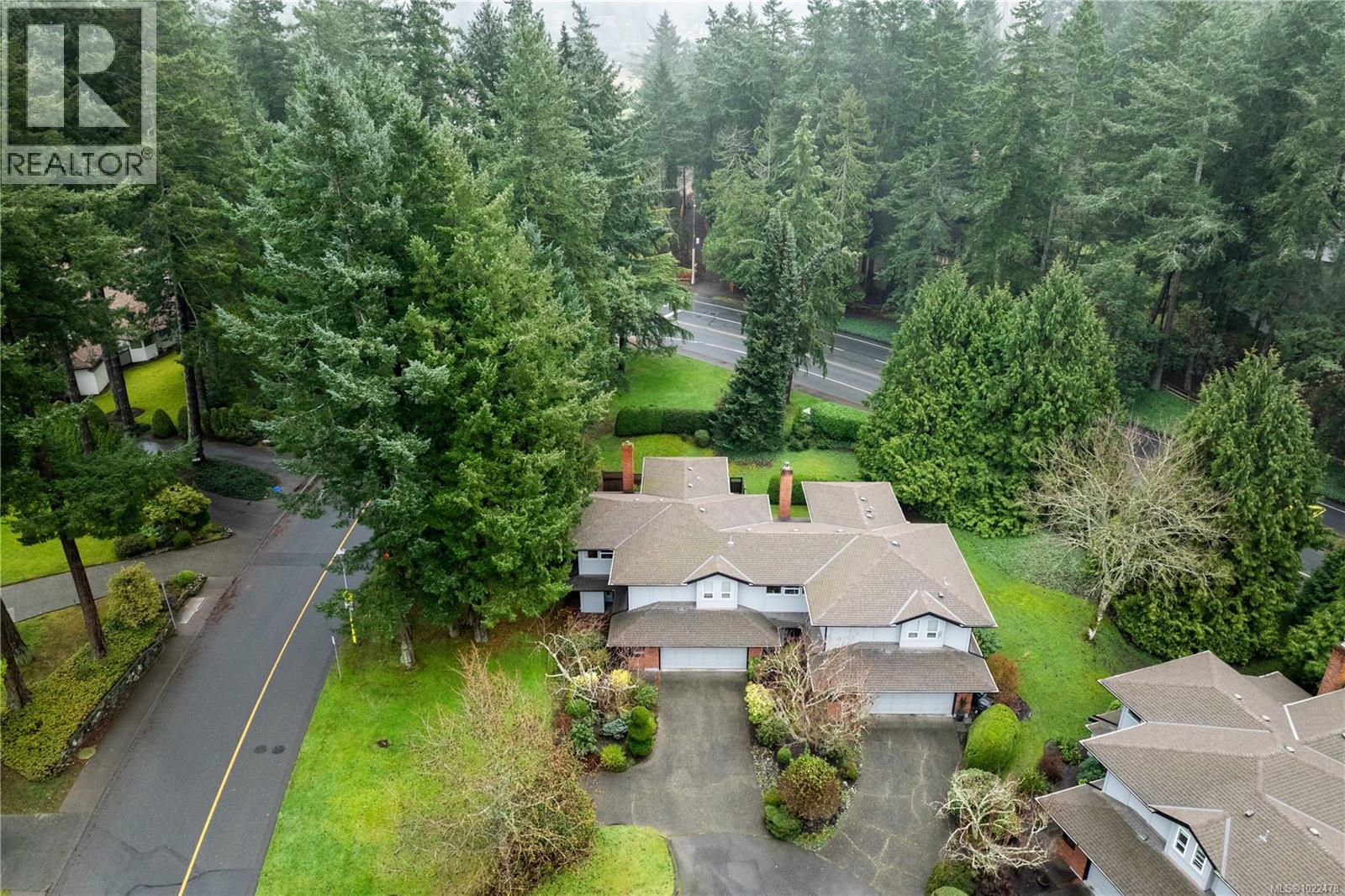 1 4630 Lochside Dr, Saanich, British Columbia  V8Y 2T1 - Photo 28 - 1022478