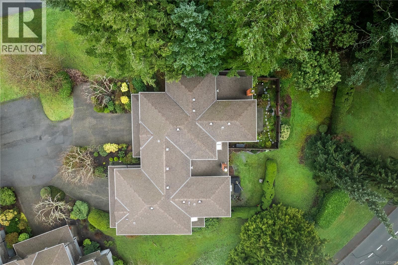 1 4630 Lochside Dr, Saanich, British Columbia  V8Y 2T1 - Photo 29 - 1022478
