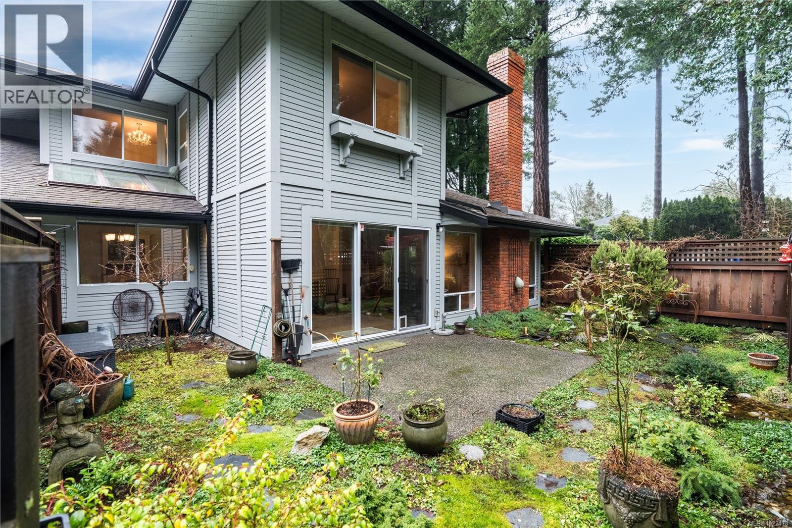 1 4630 Lochside Dr, Saanich, British Columbia  V8Y 2T1 - Photo 33 - 1022478