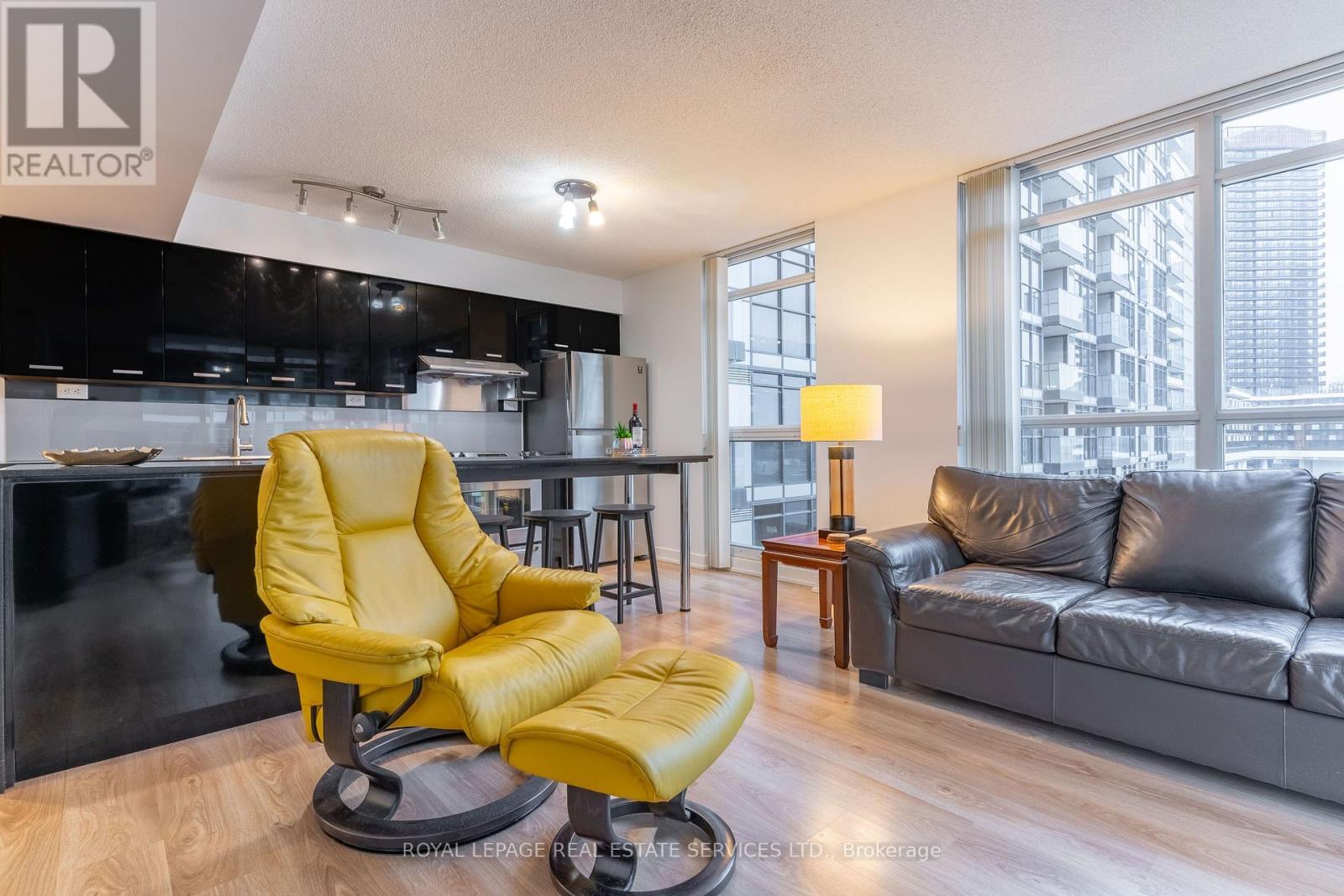 717 - 19 Singer Court, Toronto, Ontario  M2K 0B2 - Photo 9 - C12700902