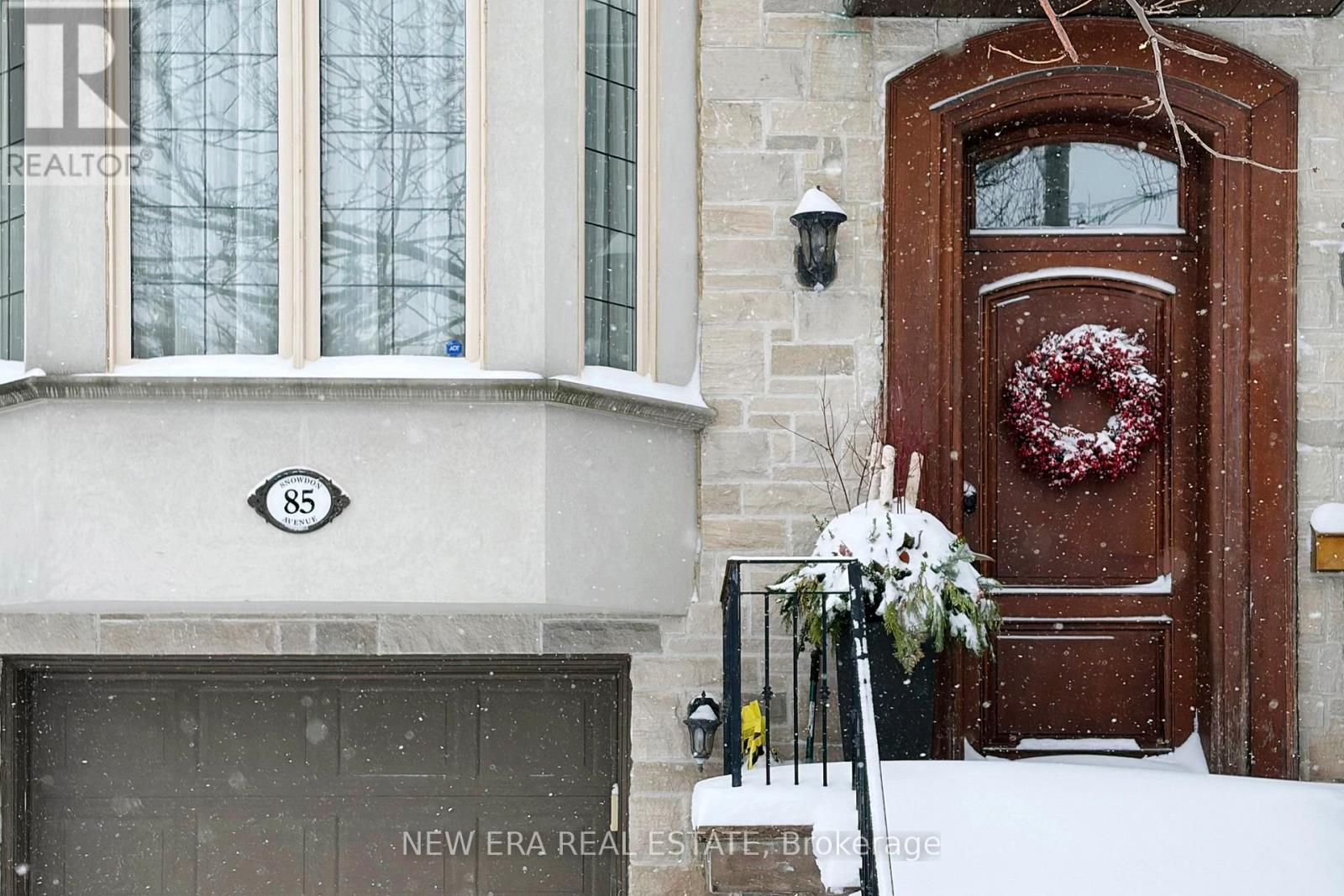 85 SNOWDON AVENUE, Toronto, Ontario