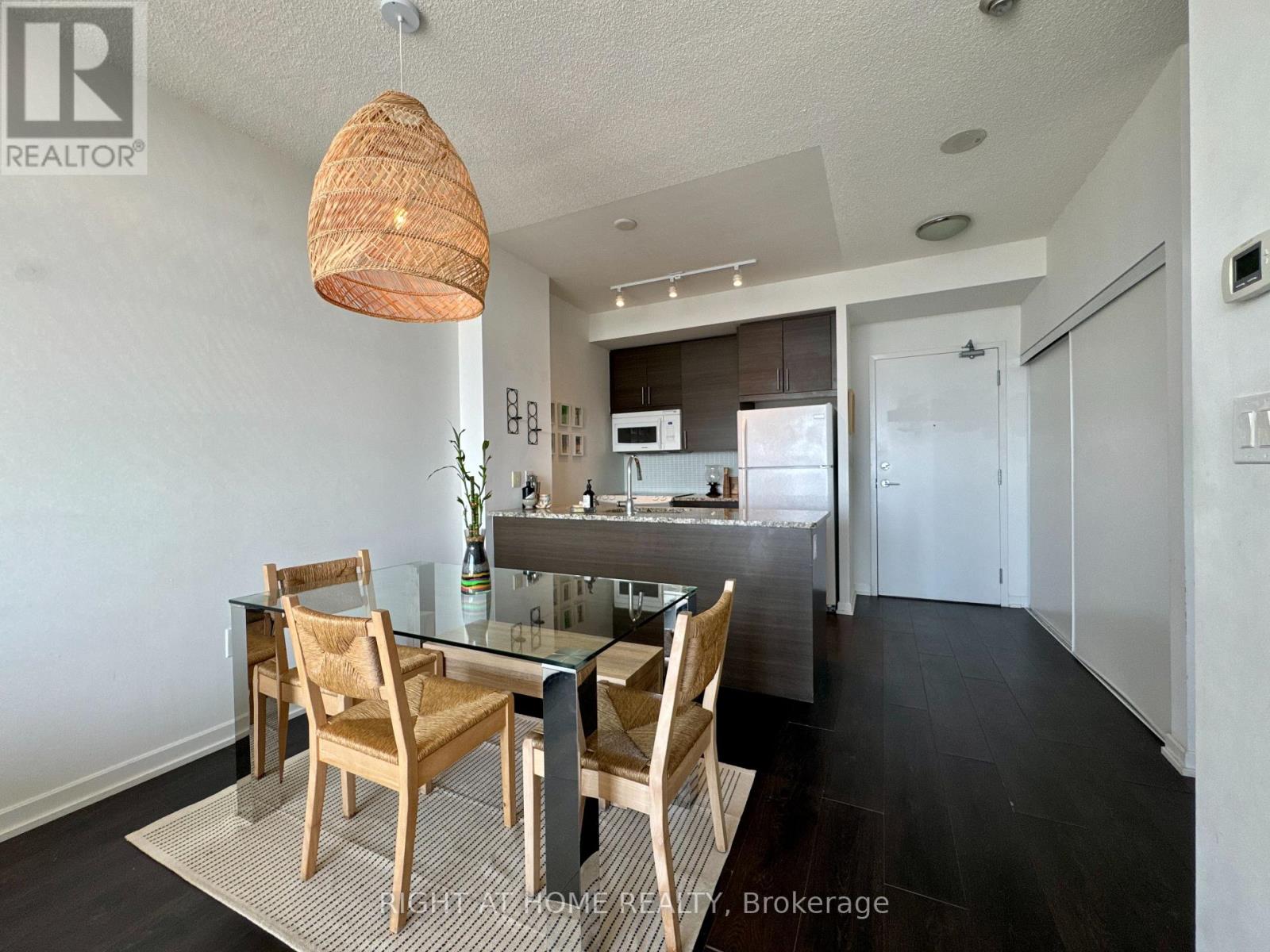 2109 - 70 Forest Manor Road, Toronto, Ontario  M2J 0A9 - Photo 10 - C12704220