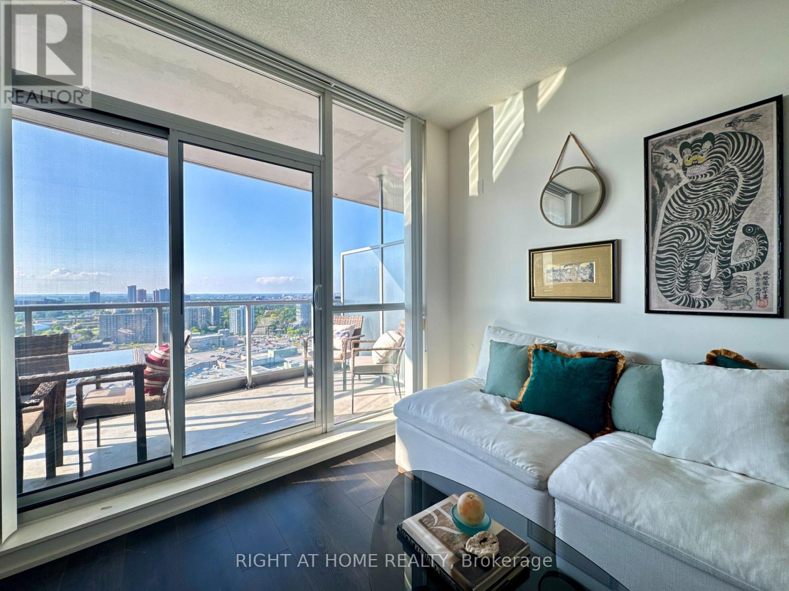 2109 - 70 Forest Manor Road, Toronto, Ontario  M2J 0A9 - Photo 2 - C12704220