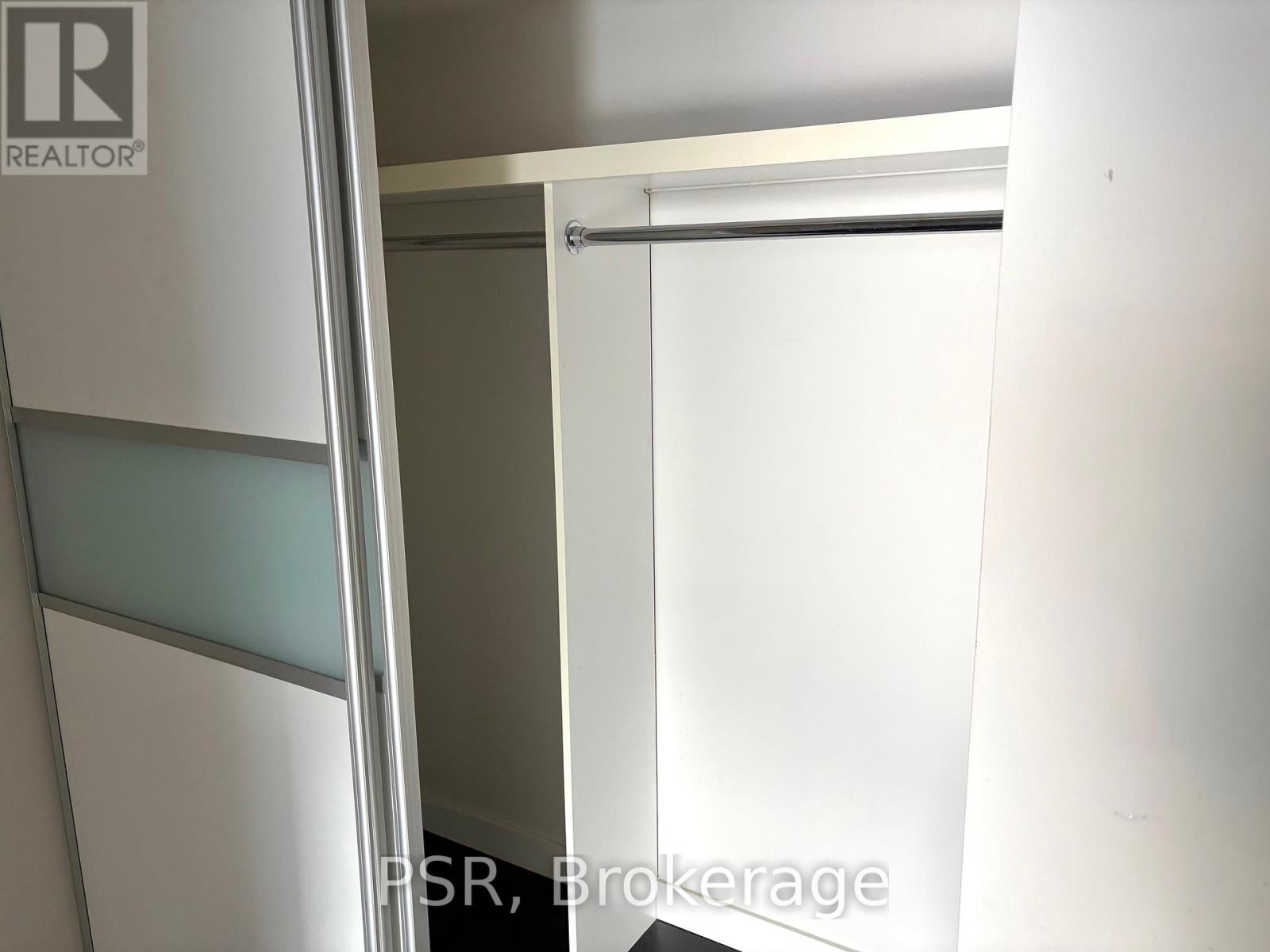 604 - 55 Stewart Street, Toronto, Ontario  M5V 2V1 - Photo 10 - C12704240