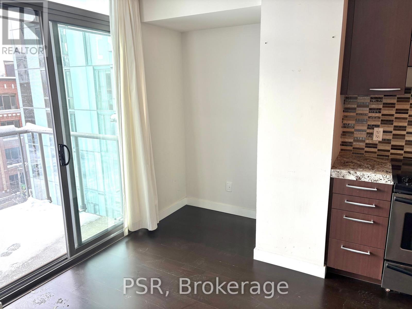 604 - 55 Stewart Street, Toronto, Ontario  M5V 2V1 - Photo 6 - C12704240