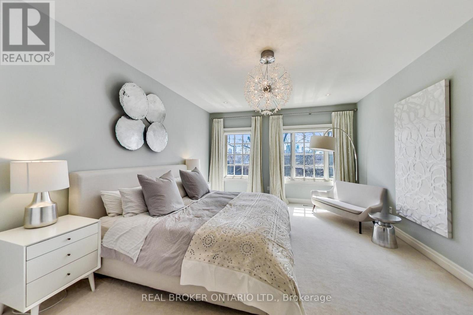 21 Farnham Avenue, Toronto, Ontario  M4V 1H6 - Photo 17 - C12704242