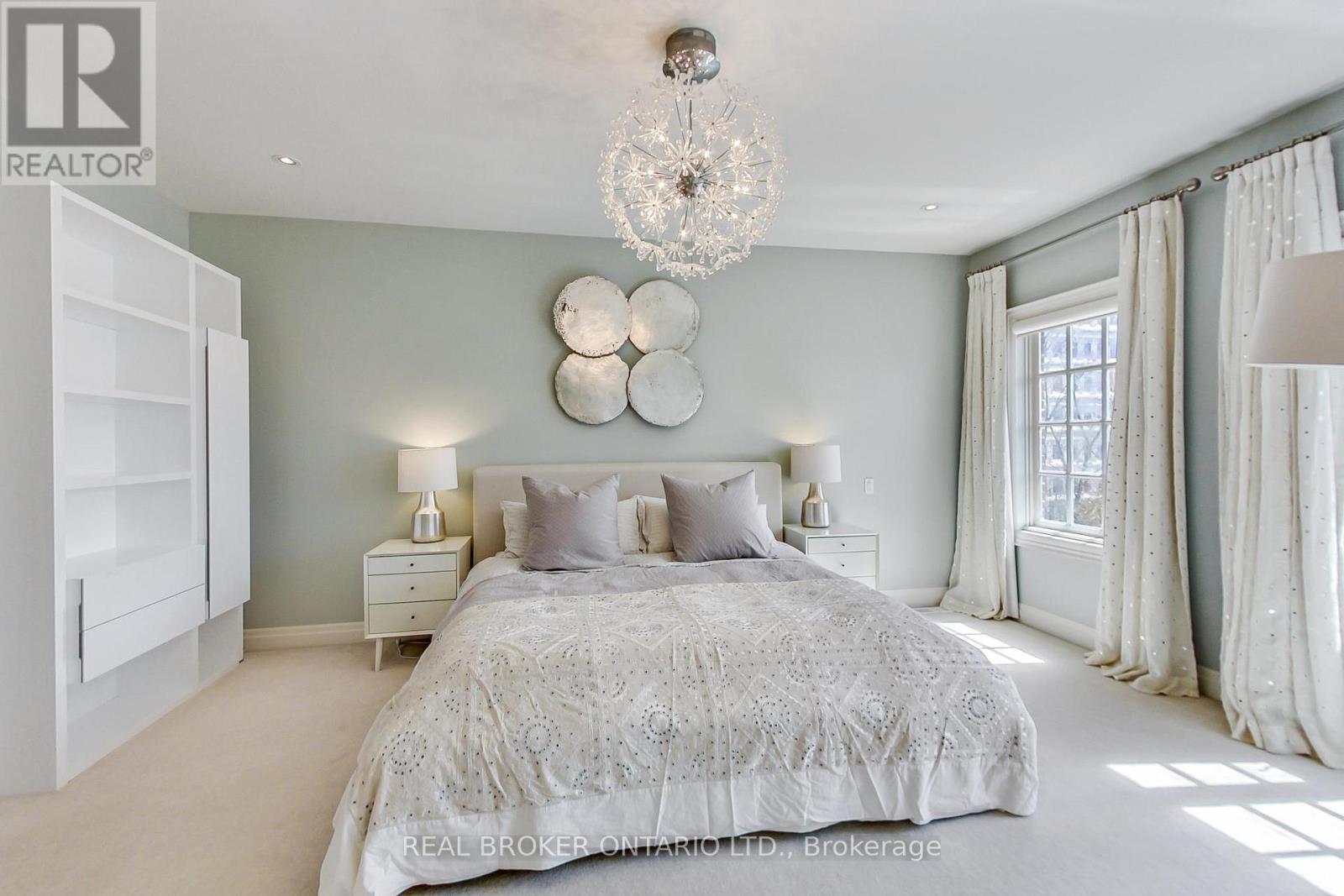 21 Farnham Avenue, Toronto, Ontario  M4V 1H6 - Photo 18 - C12704242