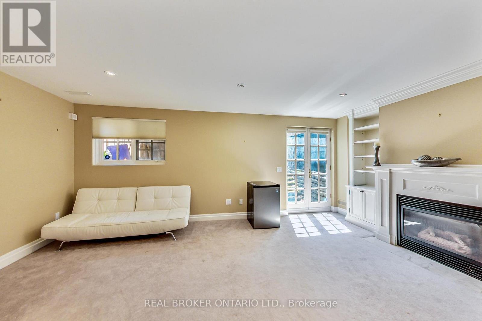 21 Farnham Avenue, Toronto, Ontario  M4V 1H6 - Photo 24 - C12704242