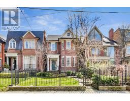 21 FARNHAM AVENUE, Toronto, Ontario