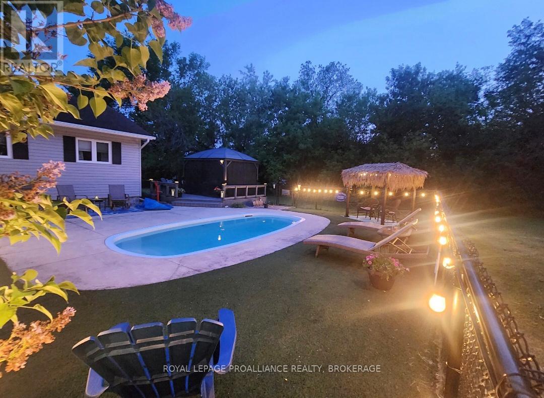 7379 Highway 2, Greater Napanee, Ontario  K7R 3K6 - Photo 34 - X12703556