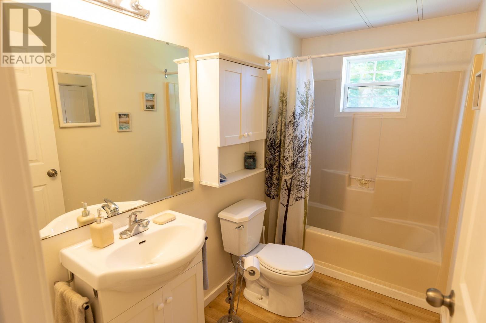 18 Dawn Drive, Miltonvale Park, Charlottetown, Prince Edward Island  C1E 0M7 - Photo 13 - 202600999