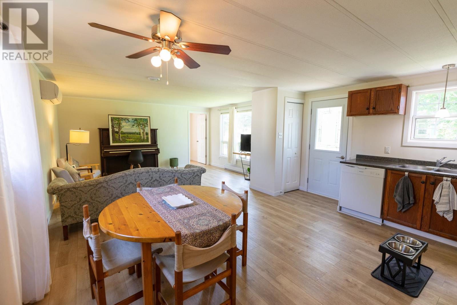 18 Dawn Drive, Miltonvale Park, Charlottetown, Prince Edward Island  C1E 0M7 - Photo 4 - 202600999