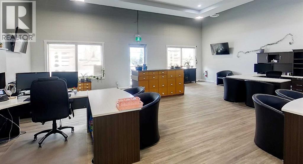 4824, 4826, 4830 3 Avenue, Edson, Alberta  T7E 1C2 - Photo 12 - A2238264