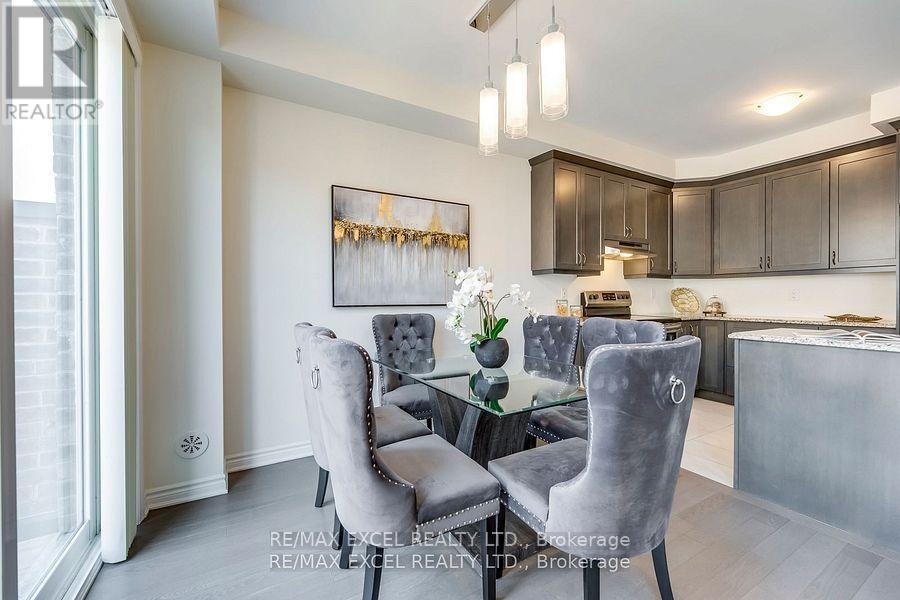 74 William F Bell Parkway, Richmond Hill, Ontario  L4S 0K1 - Photo 12 - N12704252