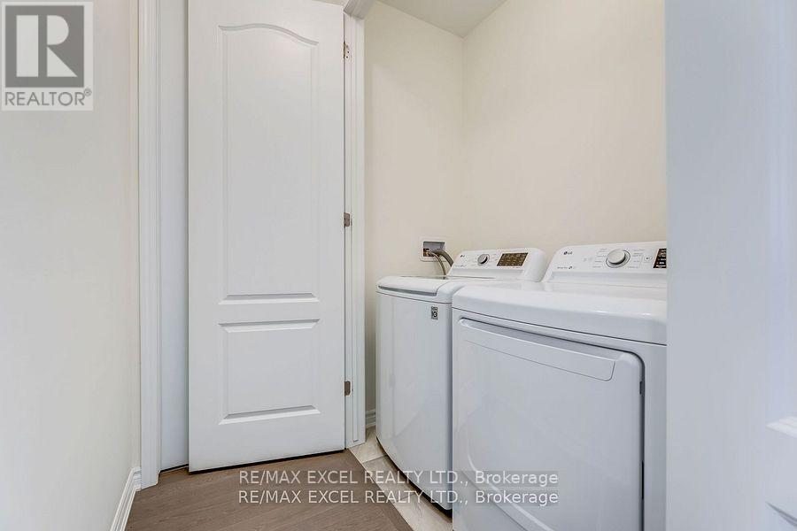 74 William F Bell Parkway, Richmond Hill, Ontario  L4S 0K1 - Photo 20 - N12704252